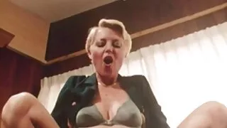 برزیلی, ترانس, فاحشه, تایان د کاسترو لعنتی در یک اقدام پورنو تند فیلم کوتاه سکسی خارجی