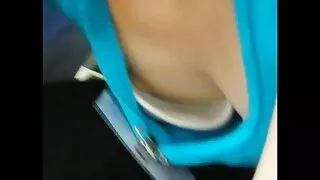 شیطان, بلند کردن دامن او و می کلیپ سکسی کوتاه شود بیدمشک او زیر کلیک