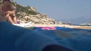باور نکردنی, لا کلیپ سکسی کوتاه پستونی, تنها یک شروع نشان می دهد